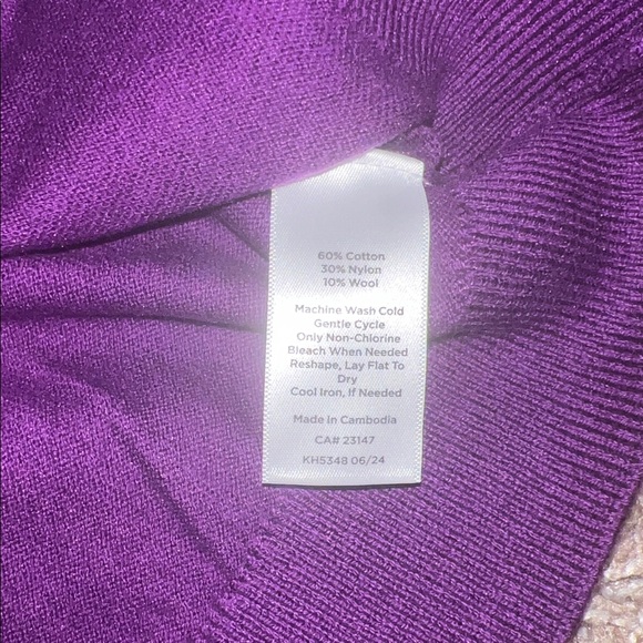 Talbots SCALLOP TRIM PULLOVER SWEATER - Picture 6 of 7